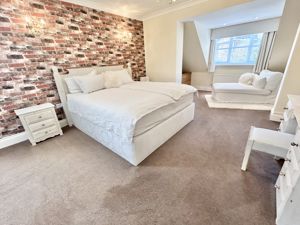 Photo 29- click for photo gallery